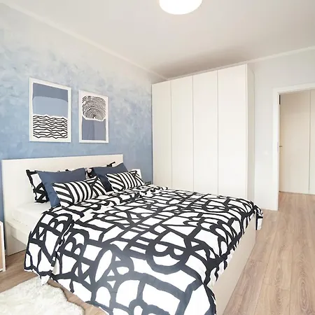 Scandinavian Airy In Business Area & Airport * 索菲亞