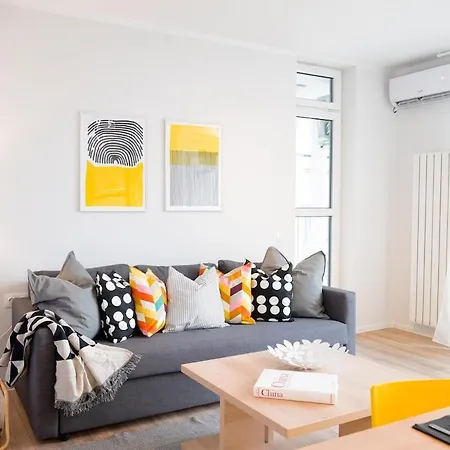 Scandinavian Airy In Business Area & Airport * 索菲亞